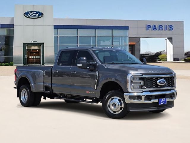 2026 Ford F-350SD Lariat DRW in Carbonized Gray Metallic — front three-quarter view